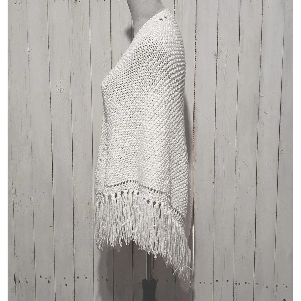 NEW White Metallic‎ Shawl Womens Shimmer Boho Fairy Wedding Cocktail Glam Fringe